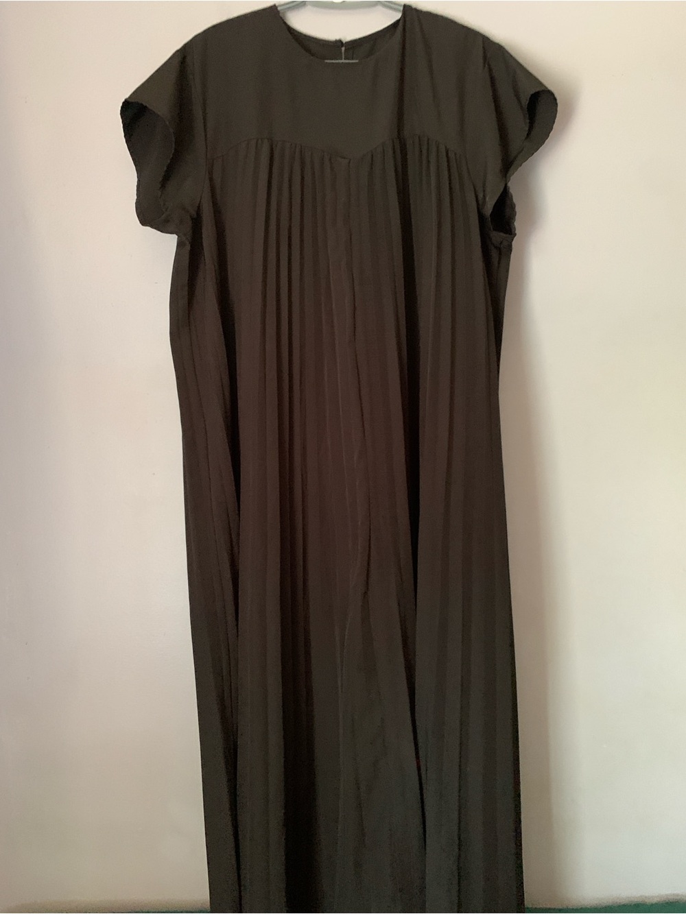 3XL Pleated Black Maxi Dress